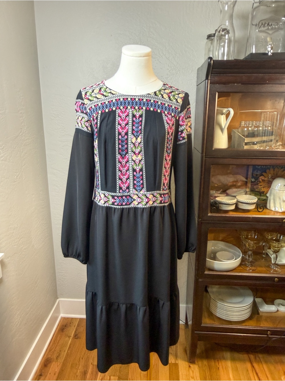 MOZE Black Floral Embroidered Print Long Sleeve Boho Midi Dress Size M